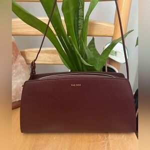 The Row Dalia Baguette Raisin